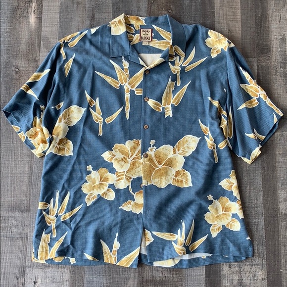 Tommy Bahama Other - Large Tommy Bahama shirt